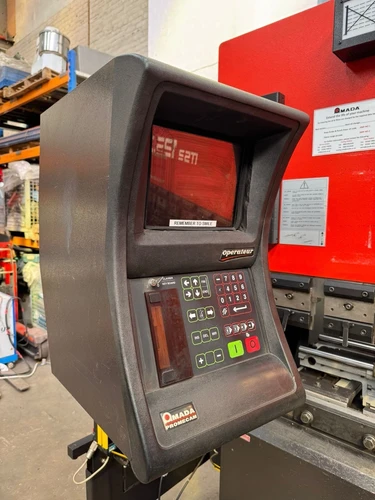 Amada Promecam ITS2 125 30 7 Axis CNC Press Brake, photo 6
