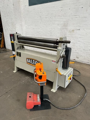 Baileigh RM 1270/90 Powered Bending Slip Rolls, photo 2