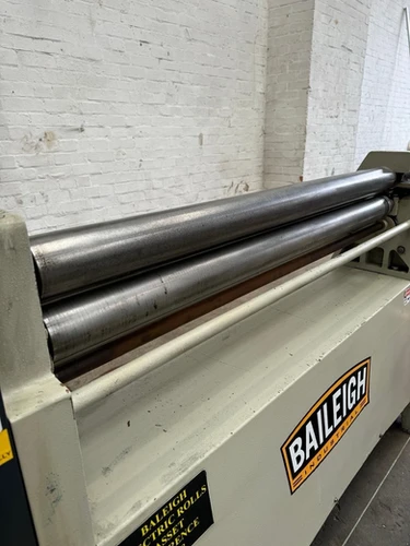 Baileigh RM 1270/90 Powered Bending Slip Rolls, photo 4
