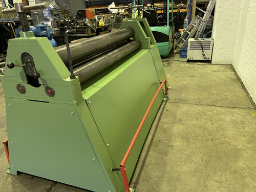Barnes 6ft Powered Pyramid Bending Slip Rolls, photo 5