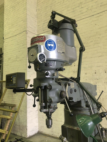 Bridgeport Variable Speed Vertical Turret Milling Machine, photo 5