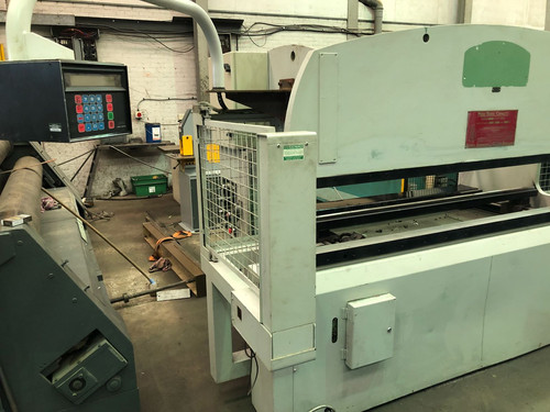 Bronx Hydraulic Press Brake 2.5m x 50 tons, photo 5