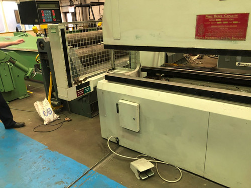 Bronx Hydraulic Press Brake 2.5m x 50 tons, photo 7