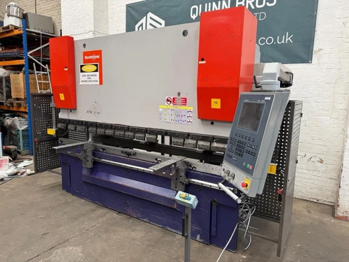 Bystronic EP31-100 CNC Press Brake, photo 3