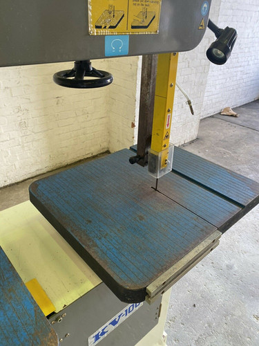 Chester KV100 Vertical Bandsaw, photo 6