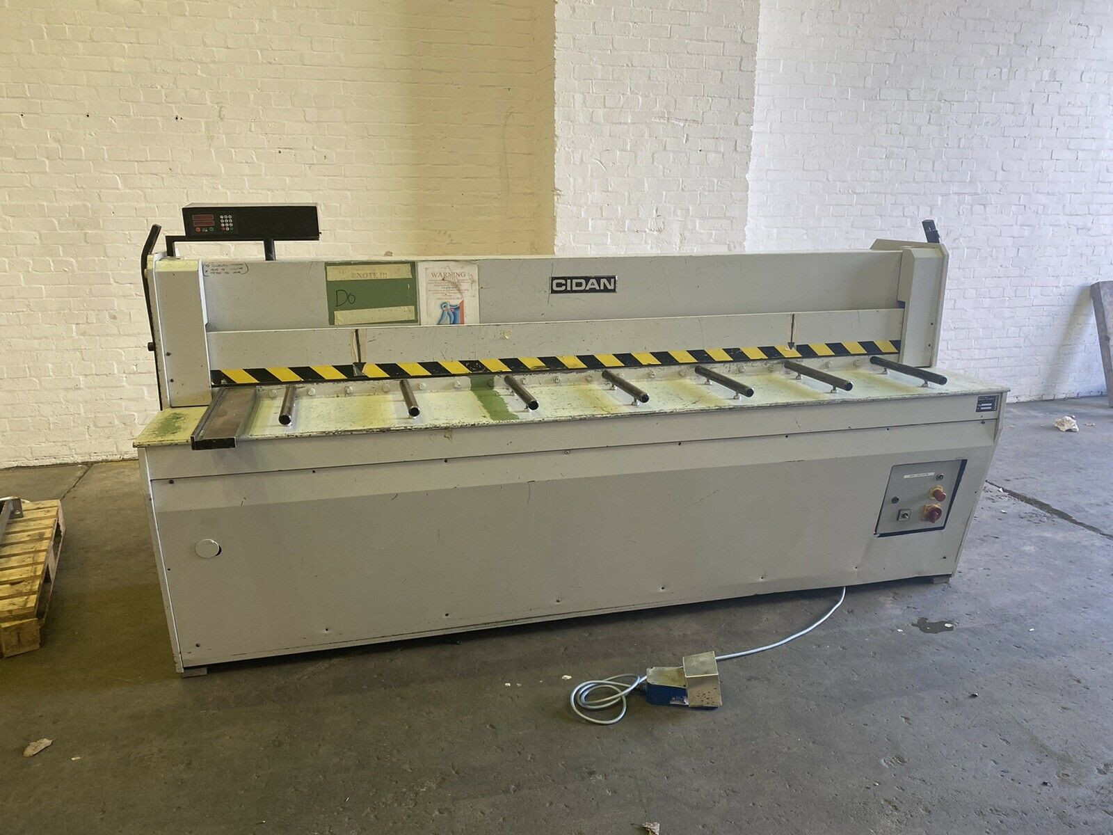CIDAN Model MSX25/2.5 Sheet Metal Guillotine