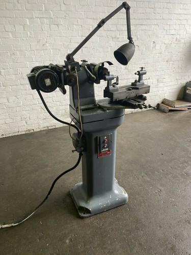 Clarkson Tool & Cutter Grinding Machine, photo 3