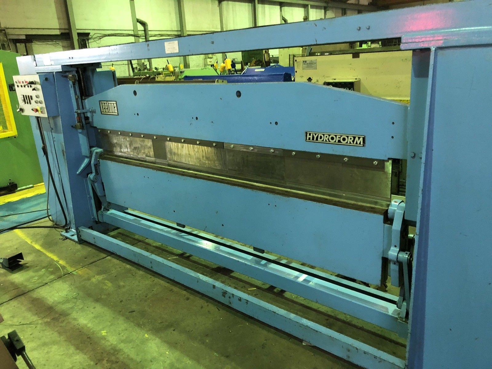 CNC Keetona Hydroform Powered Box & Pan Folder