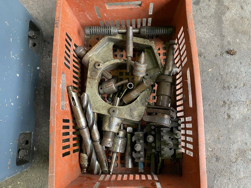 Colchester Triumph 2000 50” Gap Bed Centre Lathe, photo 3
