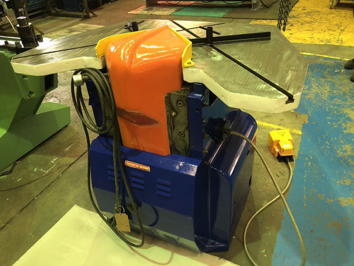Comaca (Italy) CS220/4 Hydraulic Corner Notcher, photo 4