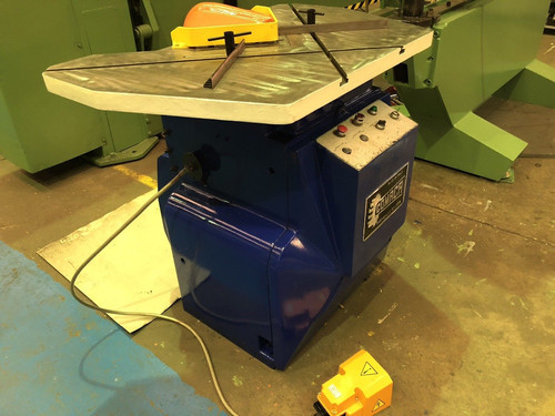 Comaca (Italy) CS220/4 Hydraulic Corner Notcher, photo 5