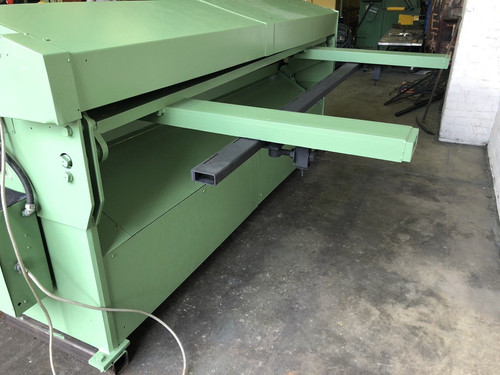 Crefco Mechanical Sheet Metal Guillotine, photo 4