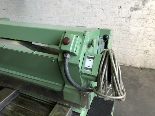 Crefco Mechanical Sheet Metal Guillotine, photo 6