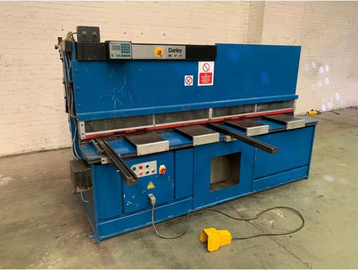 Darley (Holland) Hydraulic 2.5m Sheet Metal Guillotine