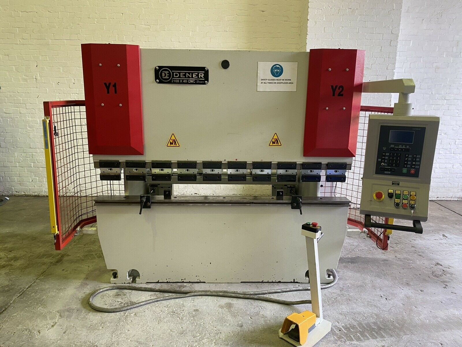 Dener 2100 x 40 Smart CNCpress brake