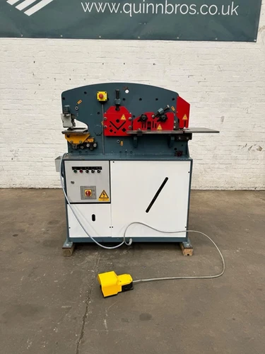 Durmazlar IW45 Hydraulic Universal 5 Station Ironworker, photo 2