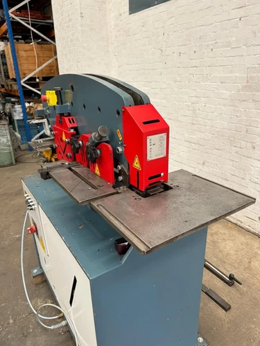 Durmazlar IW45 Hydraulic Universal 5 Station Ironworker, photo 4