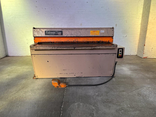 Edwards 1.5m Mechanical Guillotine, photo 2