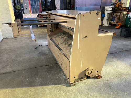Edwards 1.5m Mechanical Guillotine, photo 3