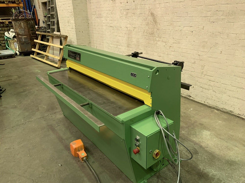 Edwards 1500mm Powered Sheet Metal Guillotine, photo 2