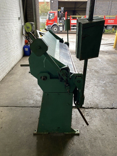 Edwards 2m Box & Pan Folder, photo 8