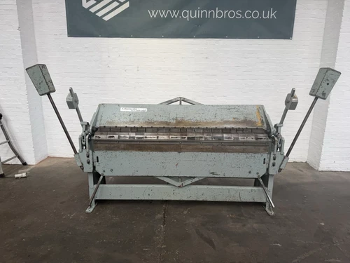 Edwards 2m Manual Box & Pan Folder
