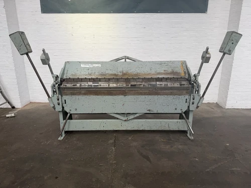 Edwards 2m Manual Box & Pan Folder, photo 3