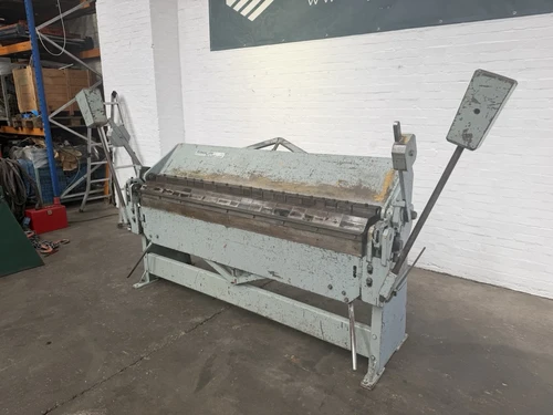 Edwards 2m Manual Box & Pan Folder, photo 4