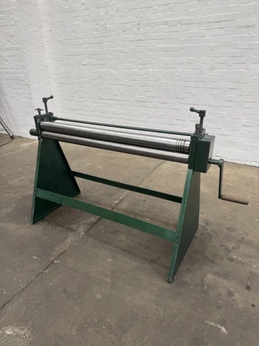 Edwards 4ft Hand Operated Pyramid Bending Rolls, photo 6