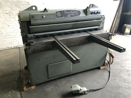 Edwards Besco Sheet Metal Guillotine, photo 3