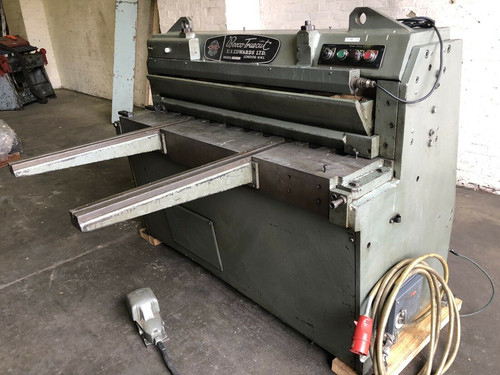 Edwards Besco Sheet Metal Guillotine, photo 6