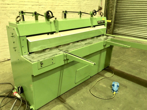 Edwards Besco Sheet Metal Guillotine, photo 4