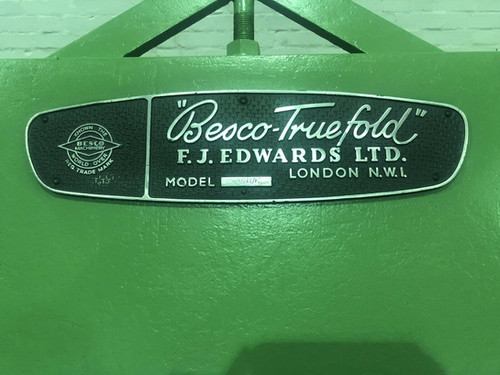 Edwards Besco Truefold 4ft Manual Folder, photo 5