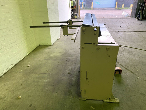 Edwards Minishear DD Mechanical Guillotine, photo 6