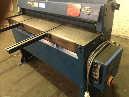 Edwards Minishear Powered Guillotine. Capacity, photo 3