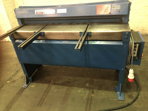 Edwards Minishear Powered Guillotine. Capacity, photo 7