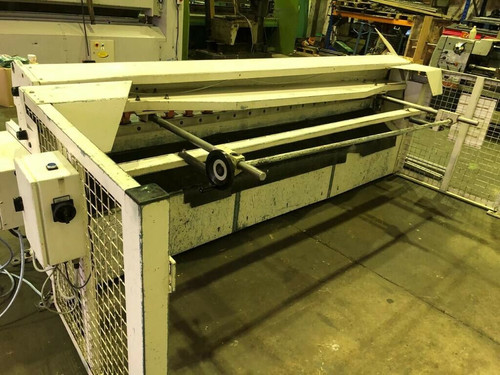 Edwards Pearson 3m DD Sheet Metal Guillotine, photo 4