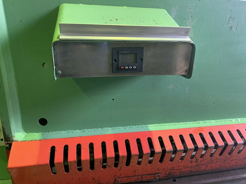 Edwards Pearson 3m Hydraulic Sheet Metal Guillotine, photo 7