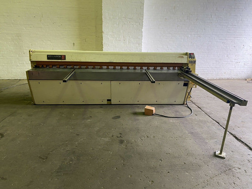 Edwards Pearson 3m Sheet Metal Guillotine, photo 2