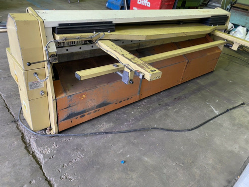 Edwards Pearson 3m Sheet Metal Guillotine, photo 6