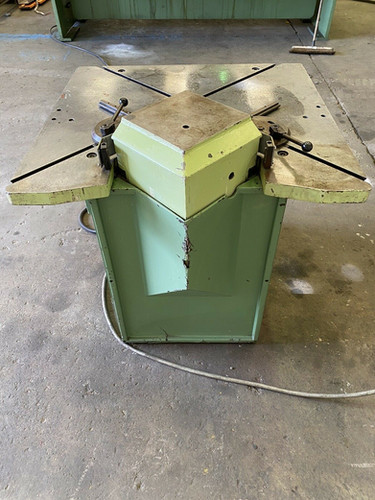 Edwards Pearson Hydraulic Corner Notcher, photo 2