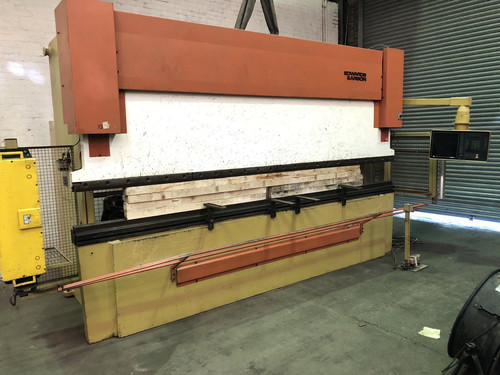Edwards Pearson RT 4 CNC hydraulic Press Brake, photo 1