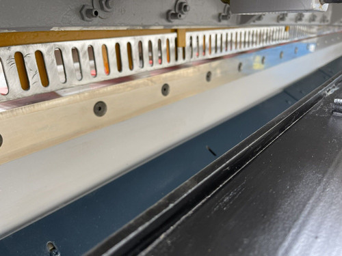 Edwards Pearson Truecut DD Sheet Metal Guillotine, photo 2