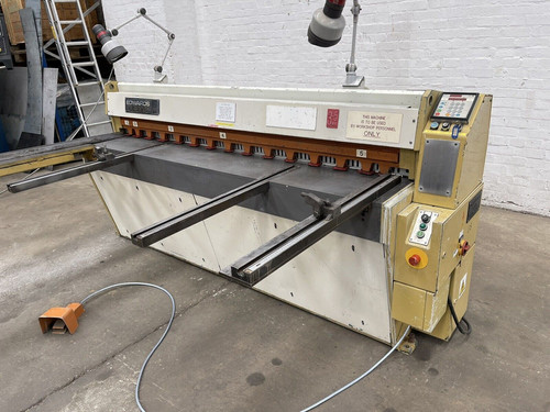 Edwards Pearson Truecut DD Sheet Metal Guillotine, photo 3