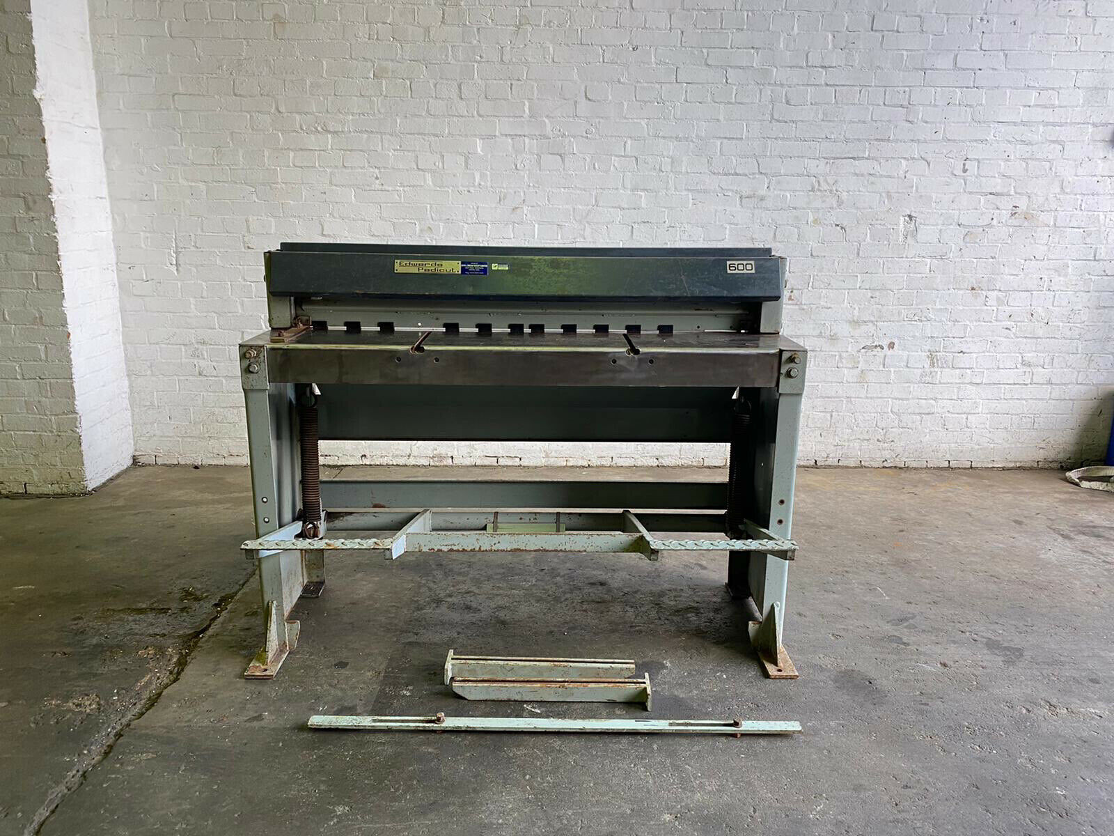 Edwards Pedicut 4ft Treadle Guillotine