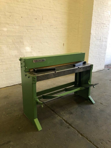 Edwards Sheet Metal Treadle Guillotine, photo 2