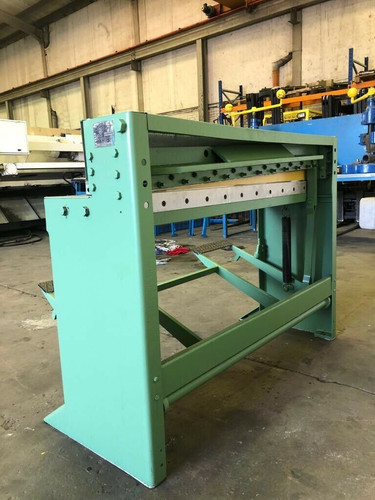 Edwards Sheet Metal Treadle Guillotine, photo 3