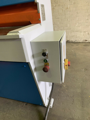 Edwards Truecut 1.5m Sheet Metal Guillotine 1500mm x 2mm, photo 5
