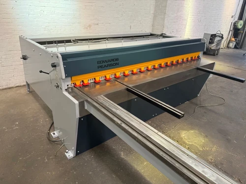 Edwards Truecut DD 2.5m Mechanical Guillotine with PBG & Rear Sheet Supports, photo 5