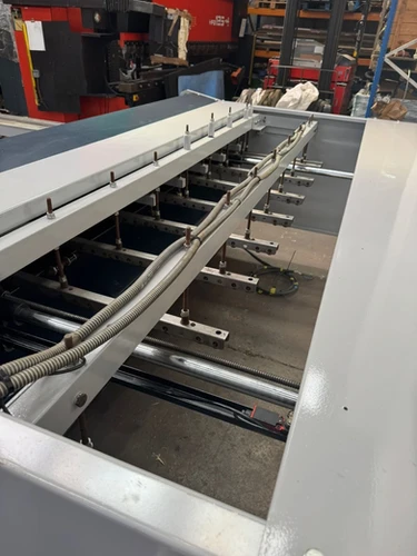 Edwards Truecut DD 2.5m Mechanical Guillotine with PBG & Rear Sheet Supports, photo 8